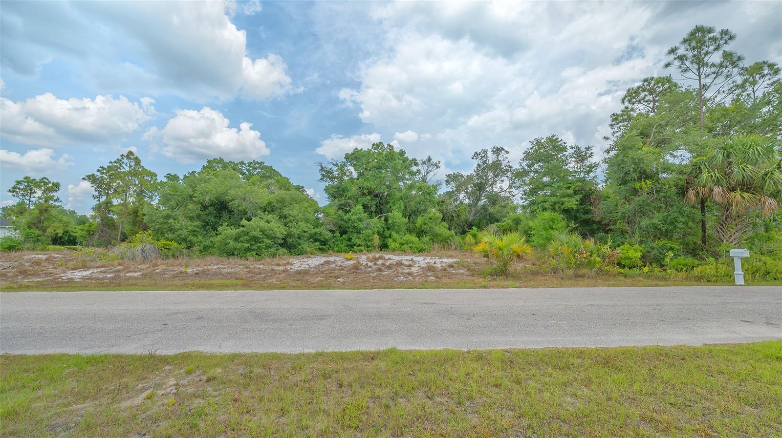 PORT CHARLOTTE SUB 23 - Land