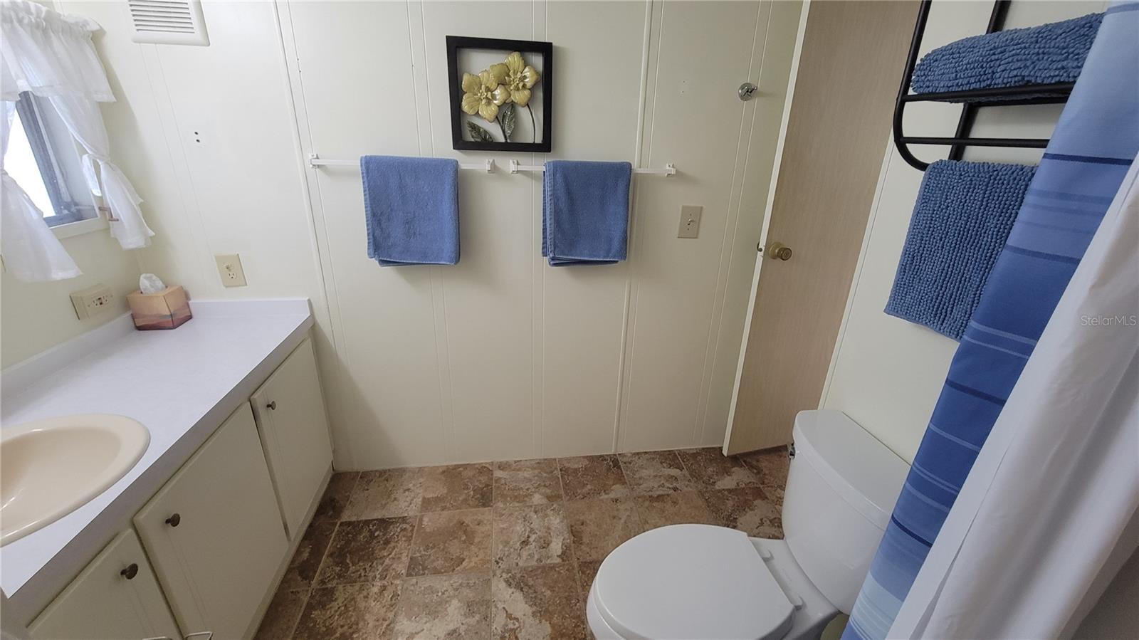 LAZY LAGOON MOB HME PARK COOP - Residential