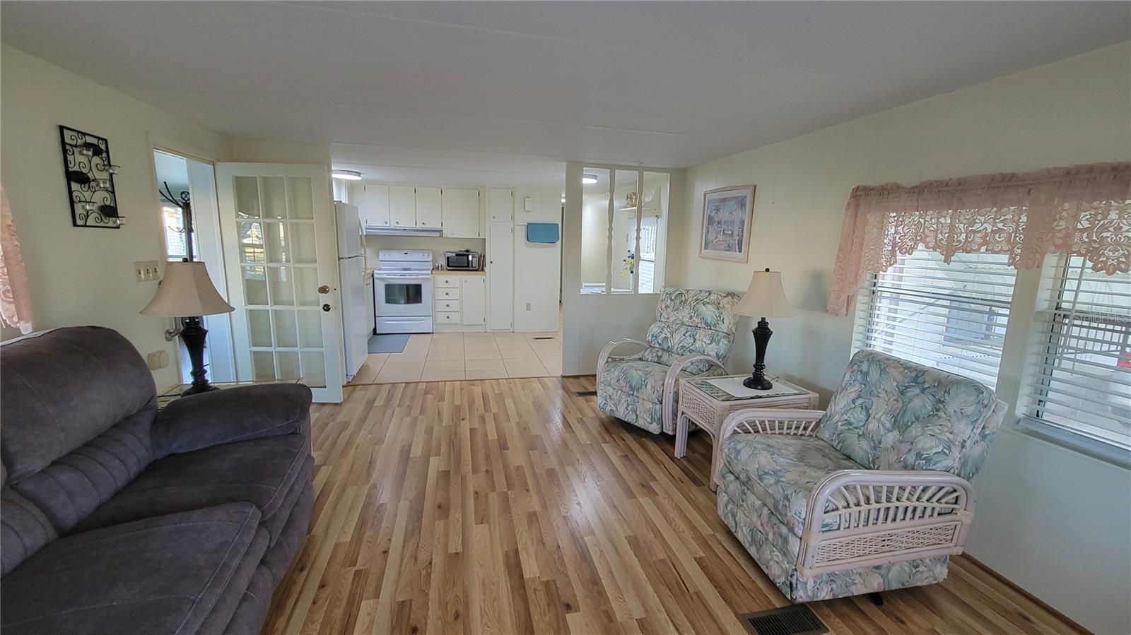 LAZY LAGOON MOB HME PARK COOP - Residential