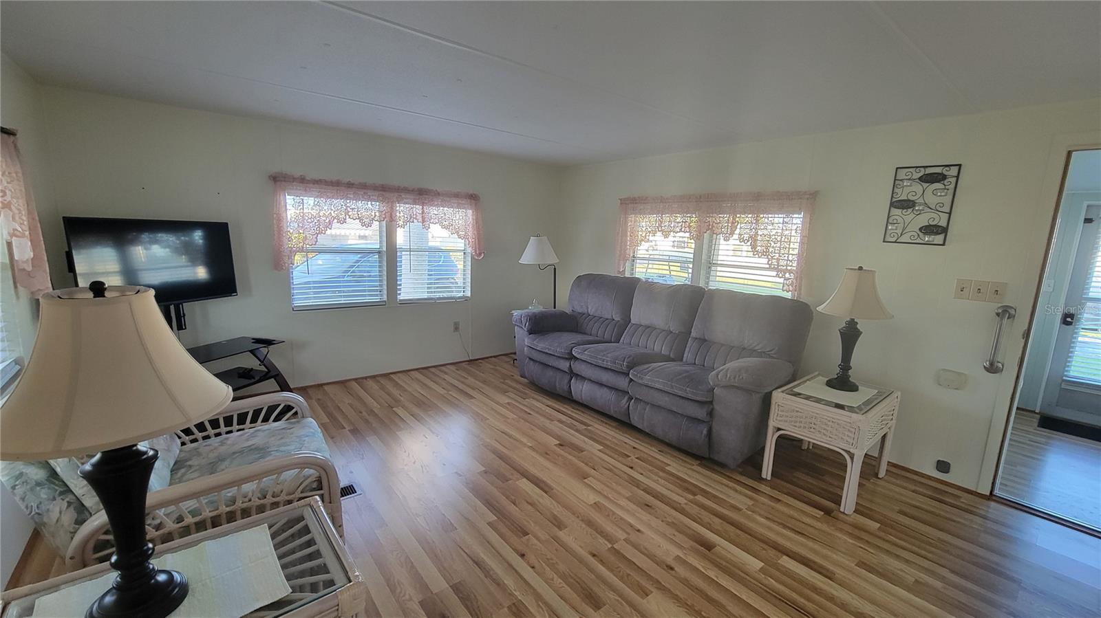 LAZY LAGOON MOB HME PARK COOP - Residential