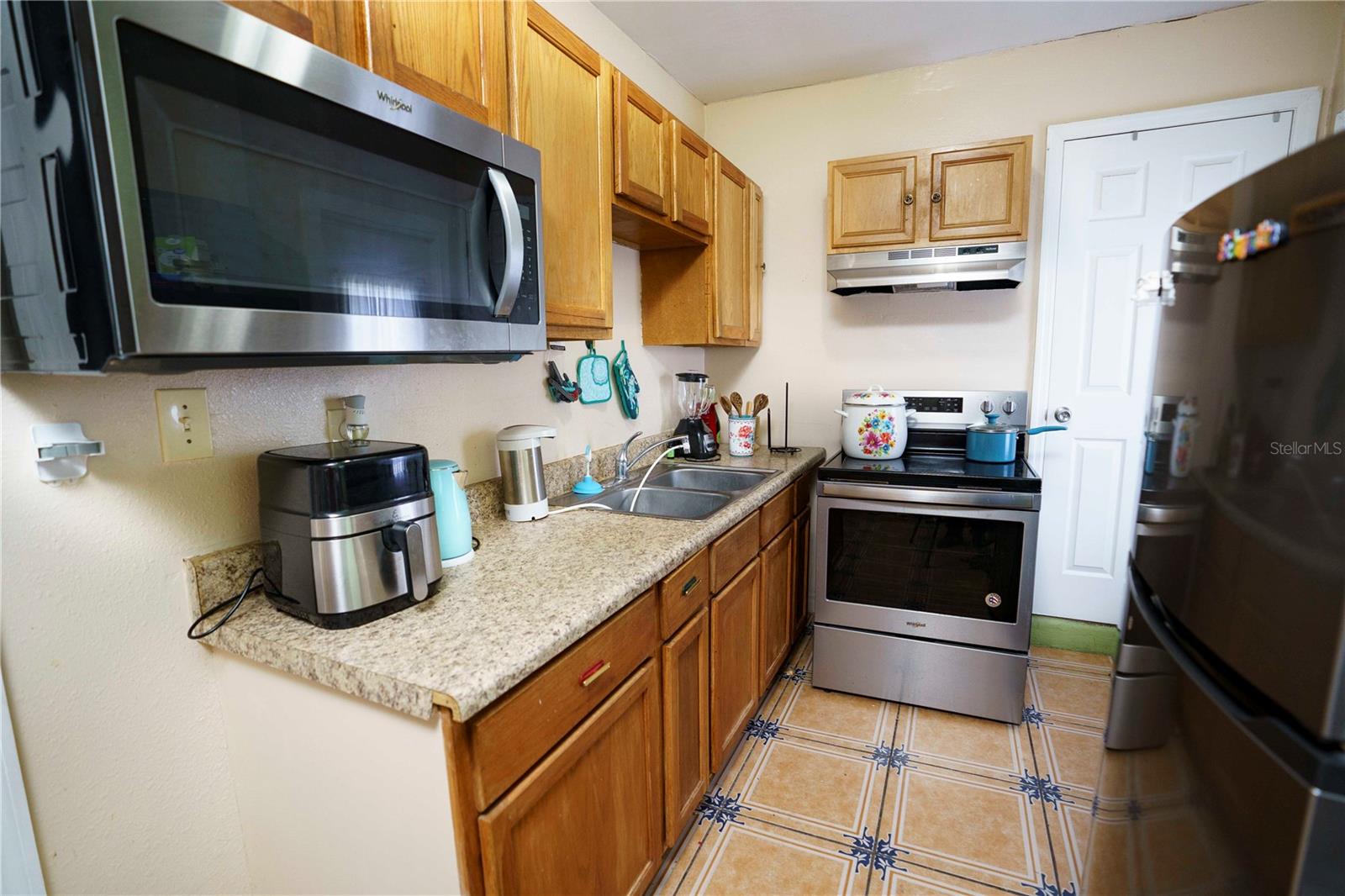 BERMUDA ESTATES UNIT 1 - Residential