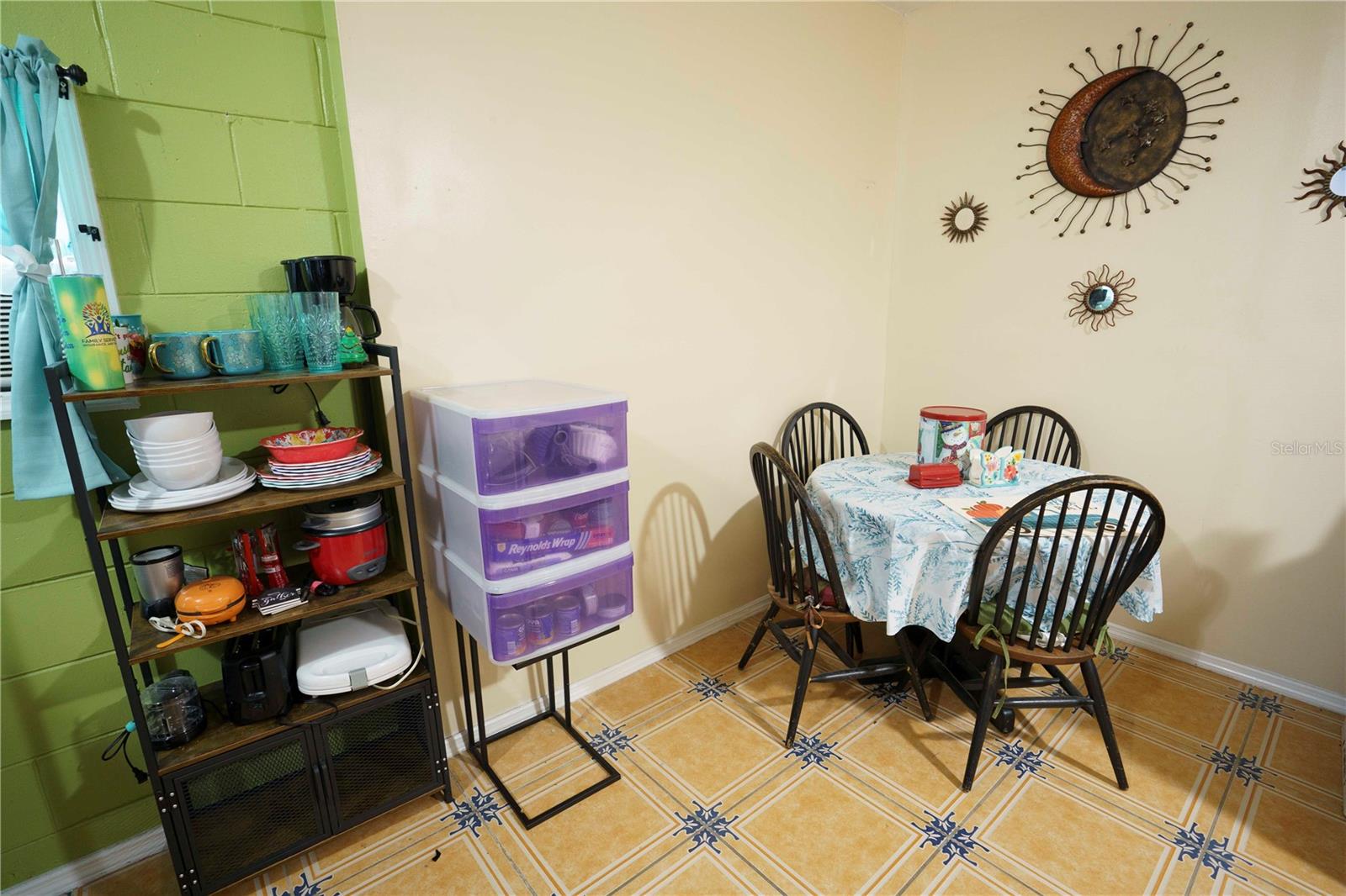 BERMUDA ESTATES UNIT 1 - Residential