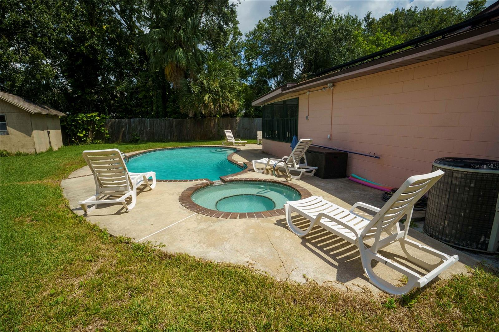 BERMUDA ESTATES UNIT 1 - Residential