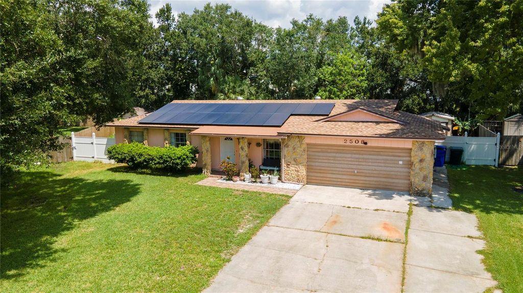 Photo of 2508 Paradise Circle, Kissimmee, FL 34741 (MLS # S5141979)