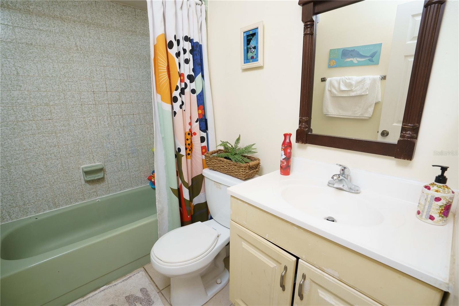 BERMUDA ESTATES UNIT 1 - Residential