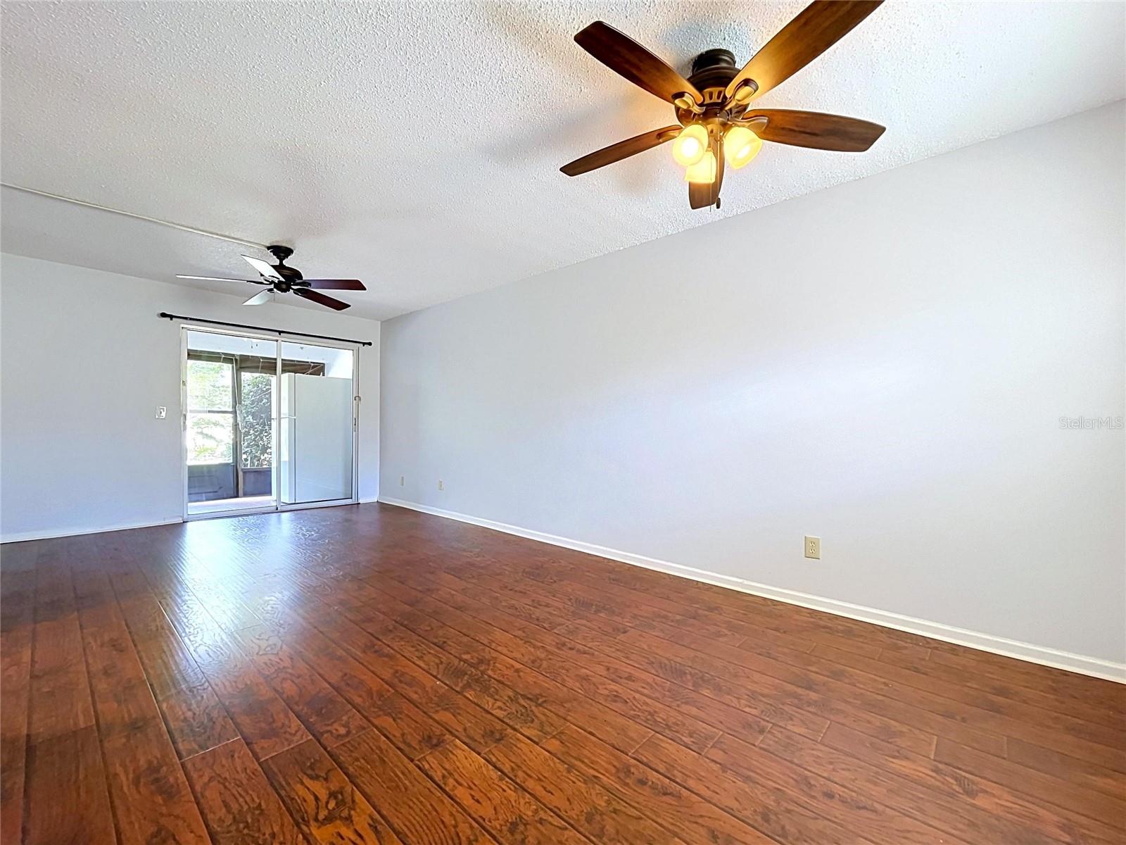 2750 E BAY DRIVE 5E