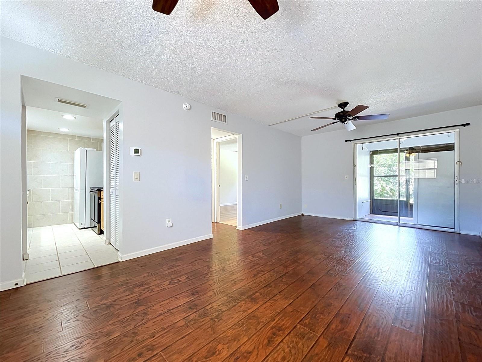 2750 E BAY DRIVE 5E