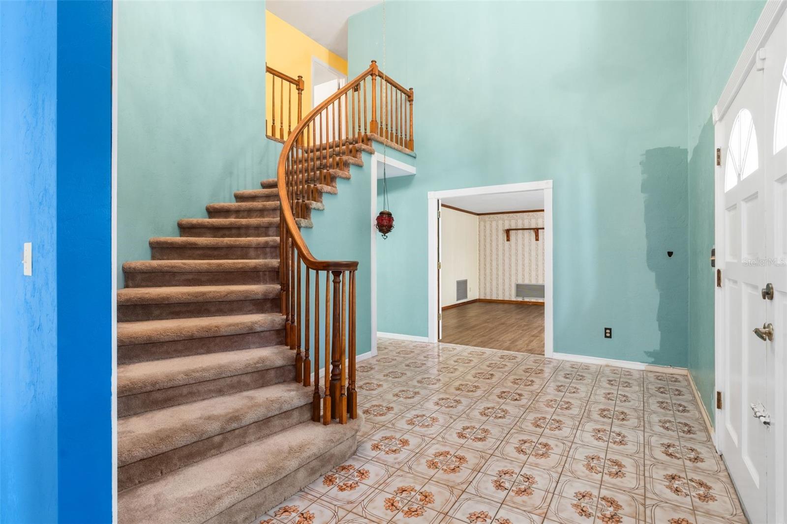 HIDDEN HILLS REP - Residential