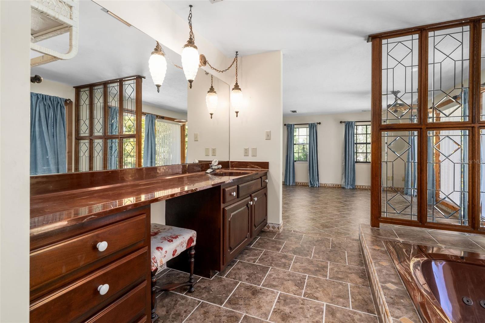 HIDDEN HILLS REP - Residential