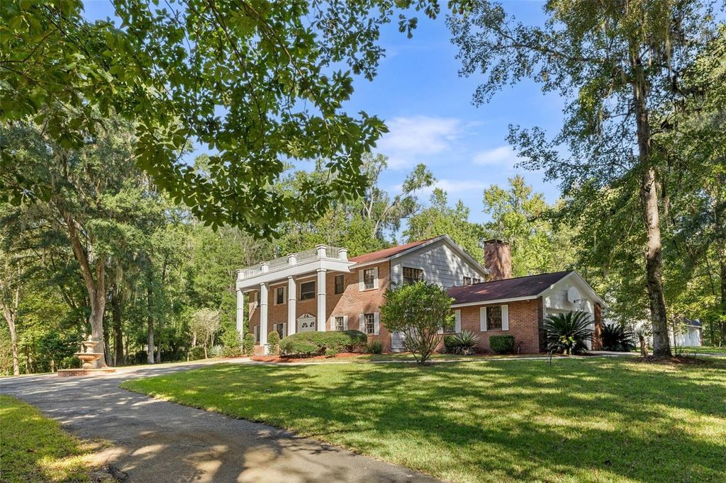Photo of 4621 NW 71st Boulevard, Gainesville, FL 32606 (MLS # GC534739)