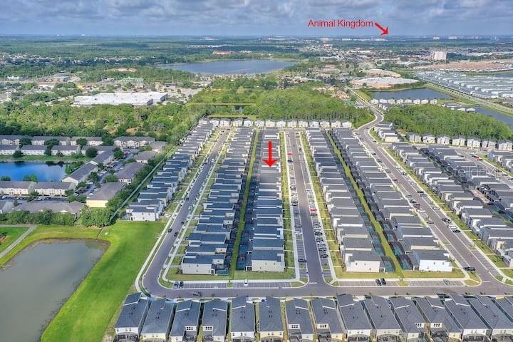 COVE AT STOREY LAKE II - Residential