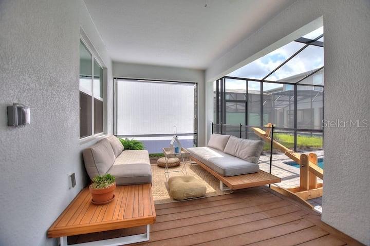 COVE AT STOREY LAKE II - Residential