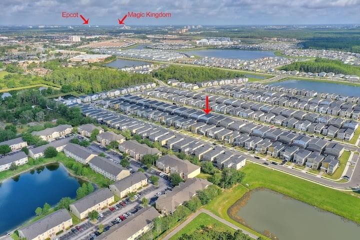 COVE AT STOREY LAKE II - Residential