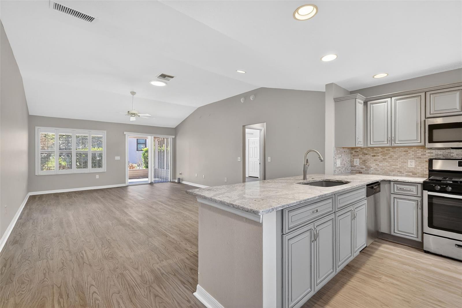 17559 SE 81ST PARNASSUS COURT