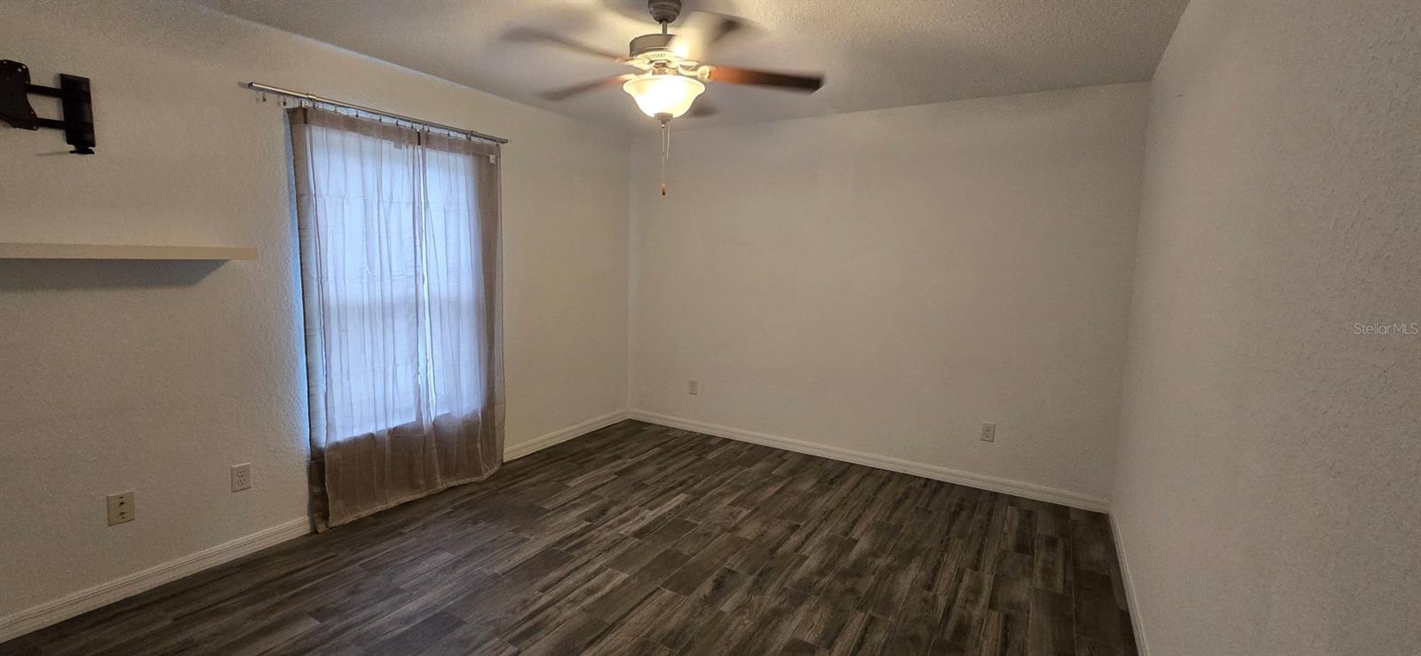 MARION OAKS - Residential Lease