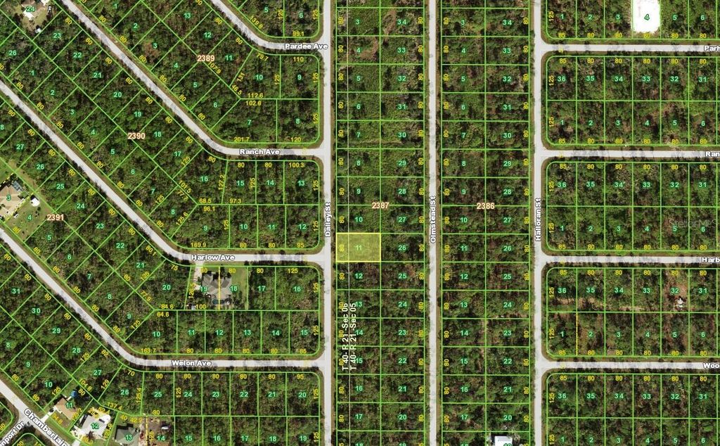 Photo of 462 Dailey Street, Port Charlotte, FL 33953 (MLS # C7515207)