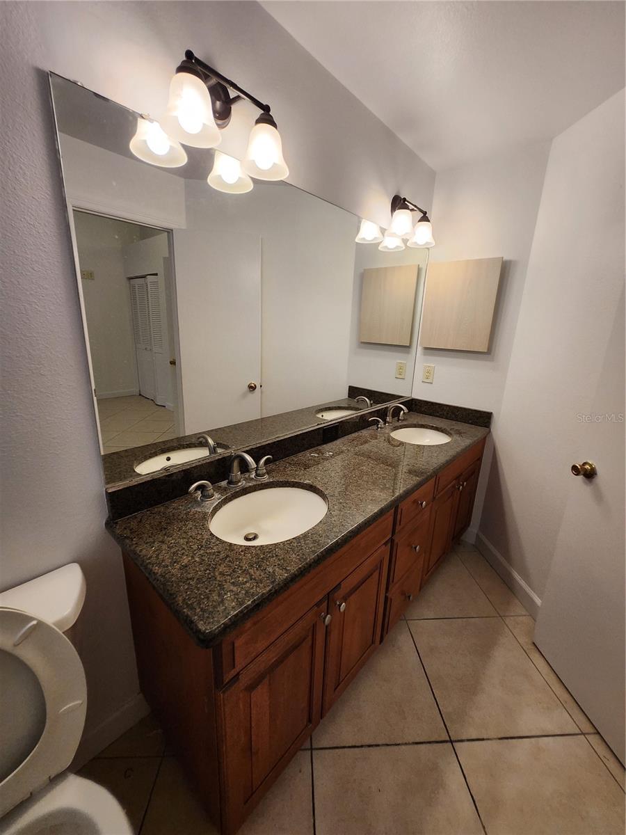 WILDEWOOD VILLAGE SUB - Residential Lease