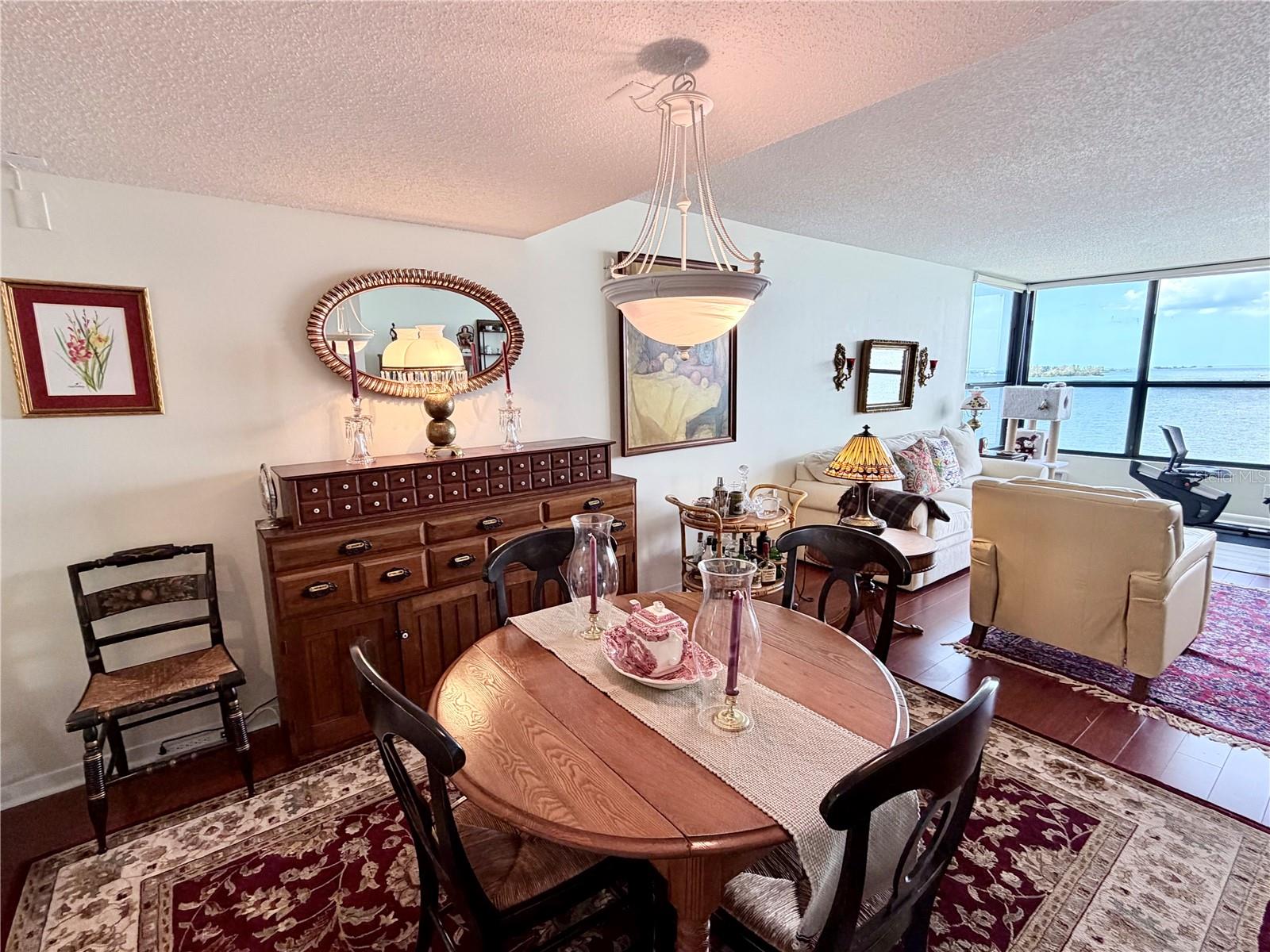 ISLAND TOWERS UNIT 1 CONDO - Residential