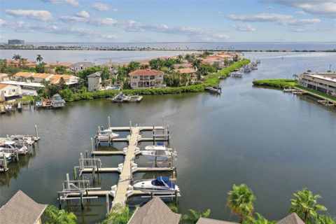 A home in TAMPA