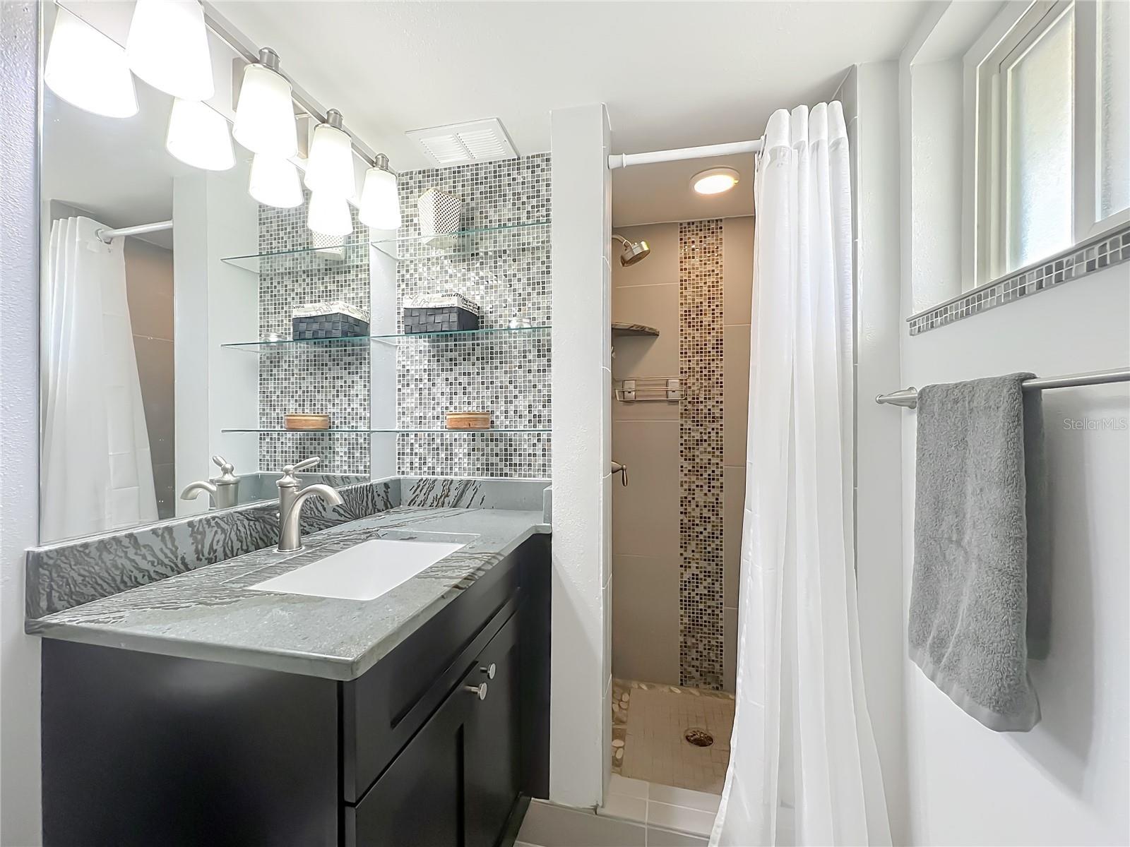 LAKESIDE/DELANEY PARK - Residential