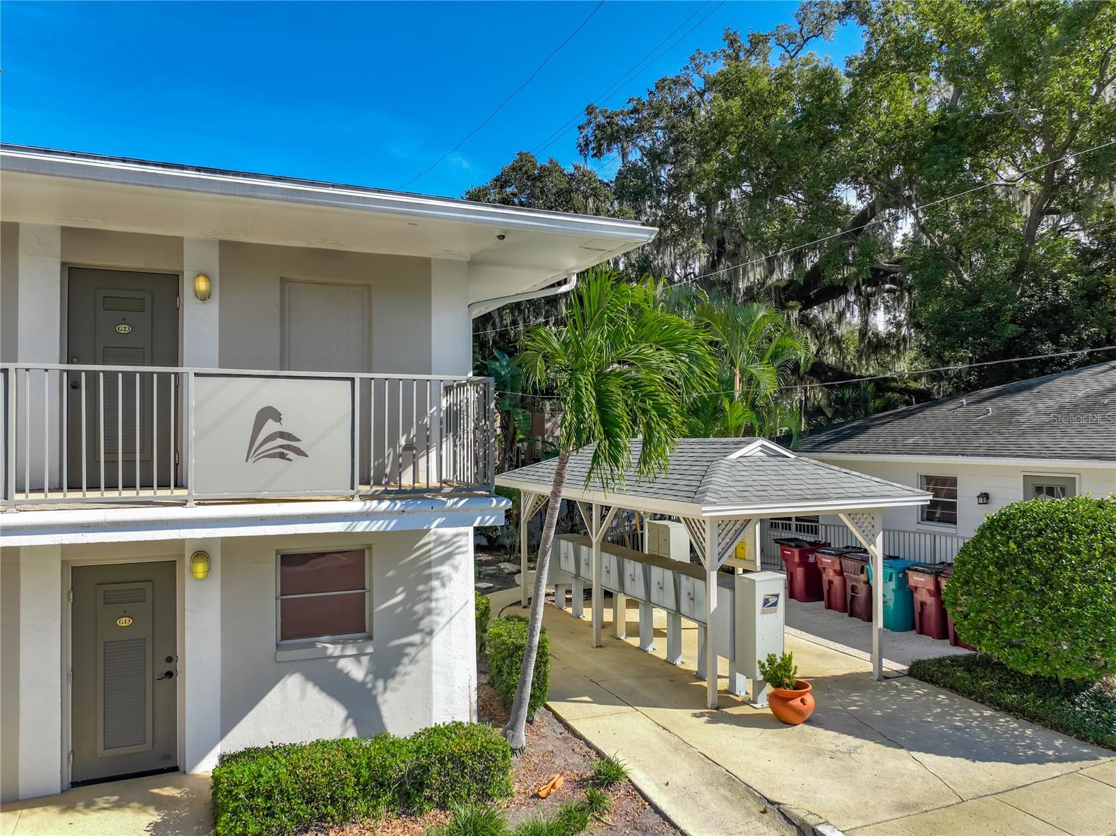 LAKESIDE/DELANEY PARK - Residential