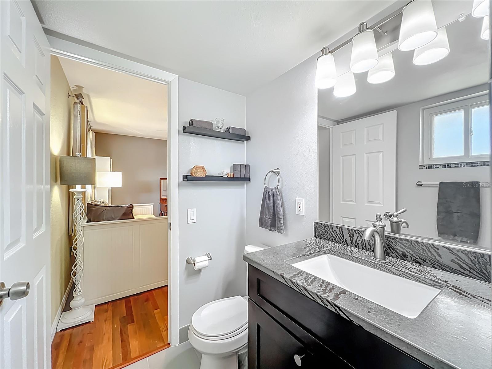 LAKESIDE/DELANEY PARK - Residential