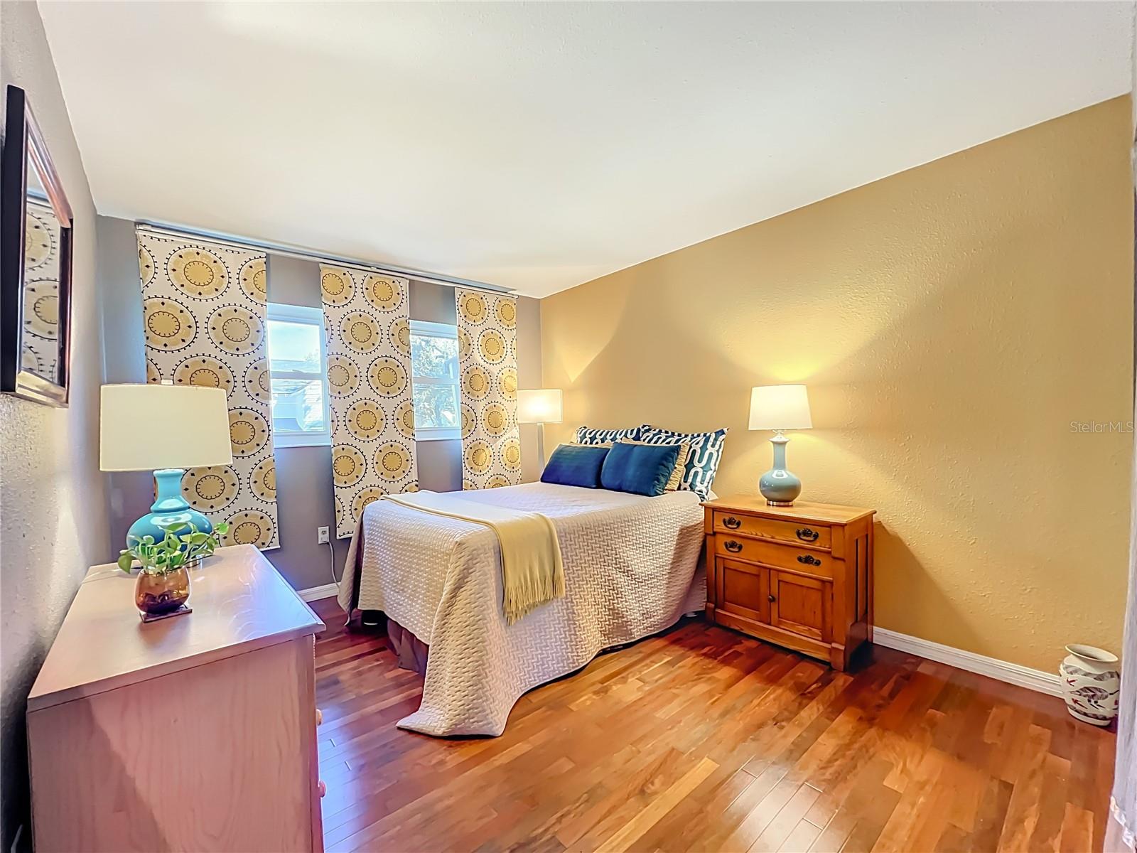 LAKESIDE/DELANEY PARK - Residential