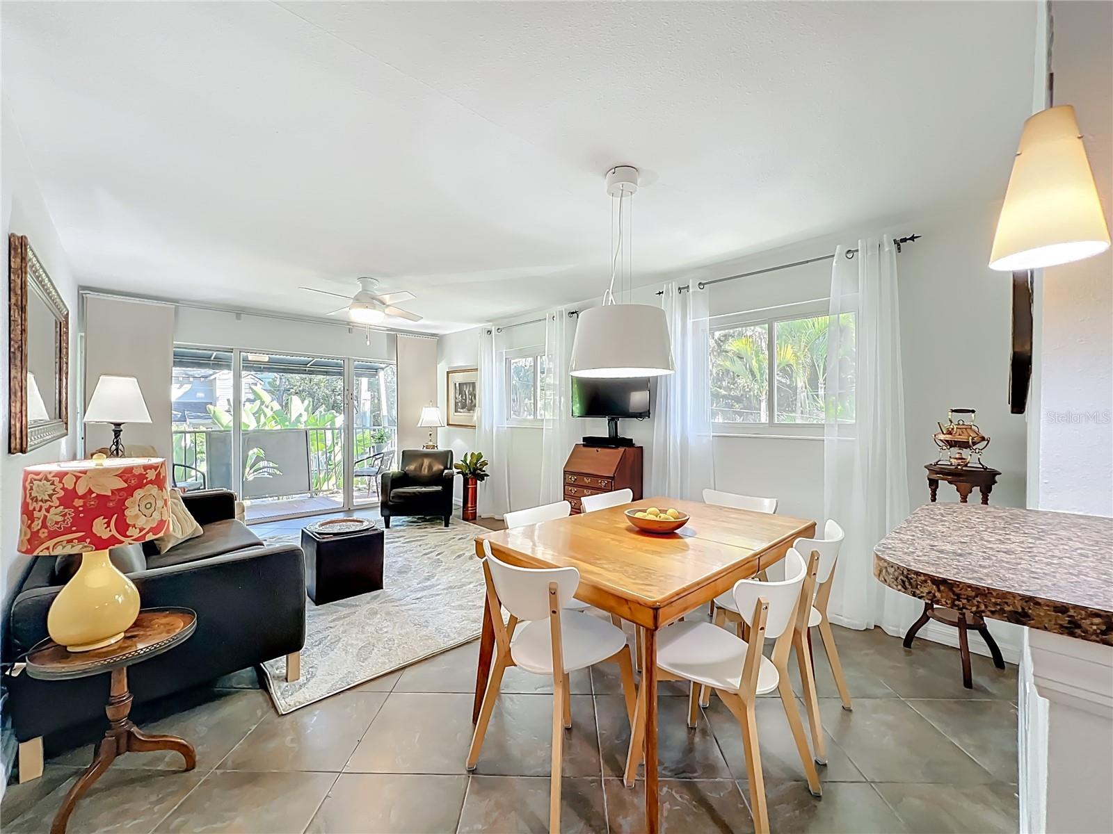 LAKESIDE/DELANEY PARK - Residential