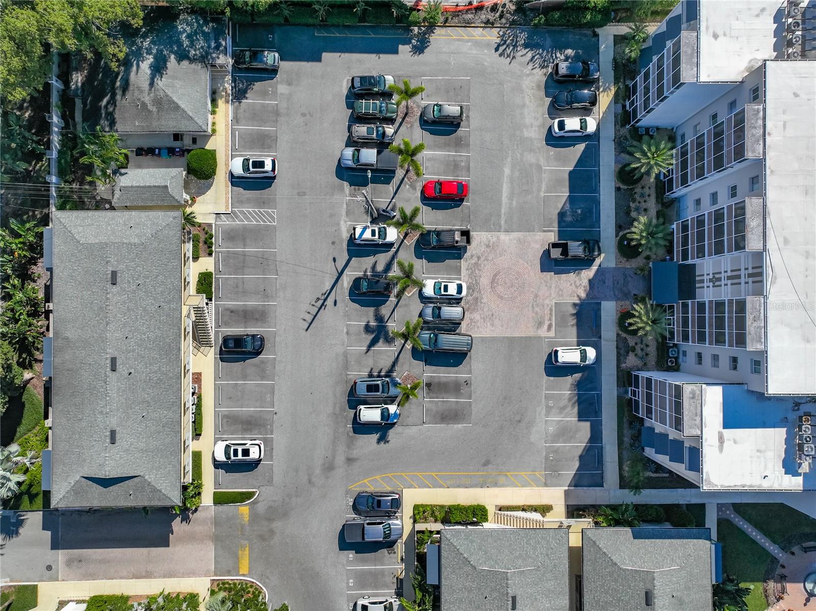 LAKESIDE/DELANEY PARK - Residential