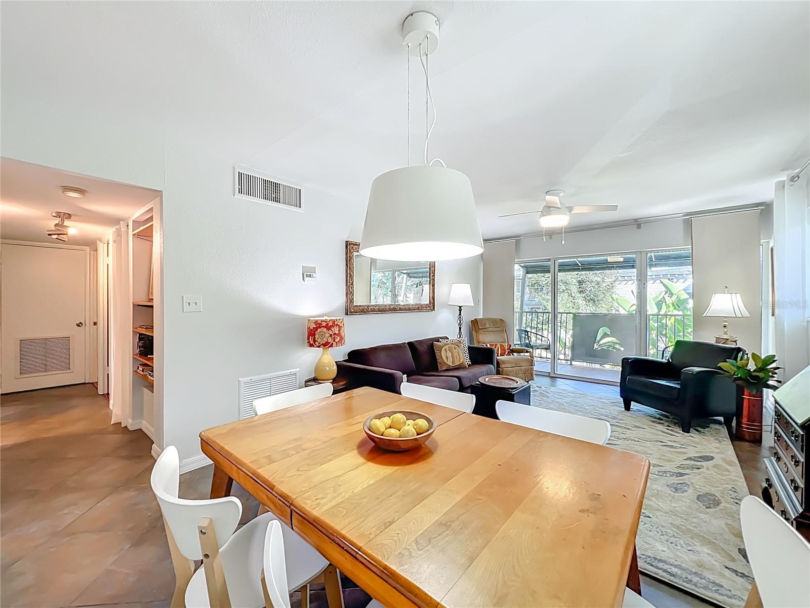 LAKESIDE/DELANEY PARK - Residential