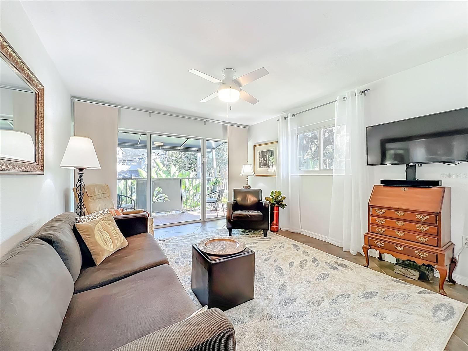 LAKESIDE/DELANEY PARK - Residential