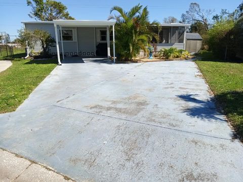 A home in SARASOTA