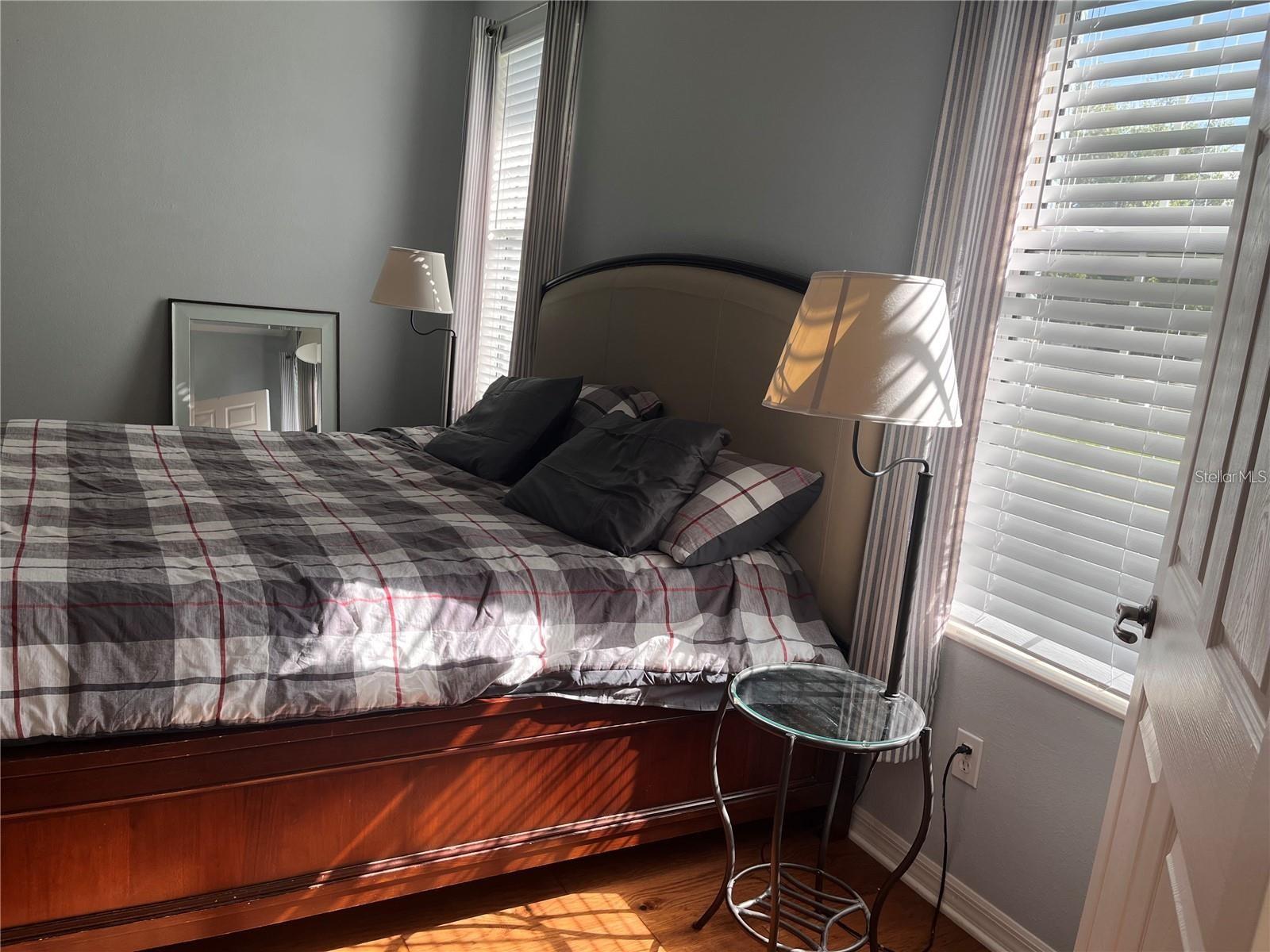 ON TOP OF THE WORLD - Residential Lease