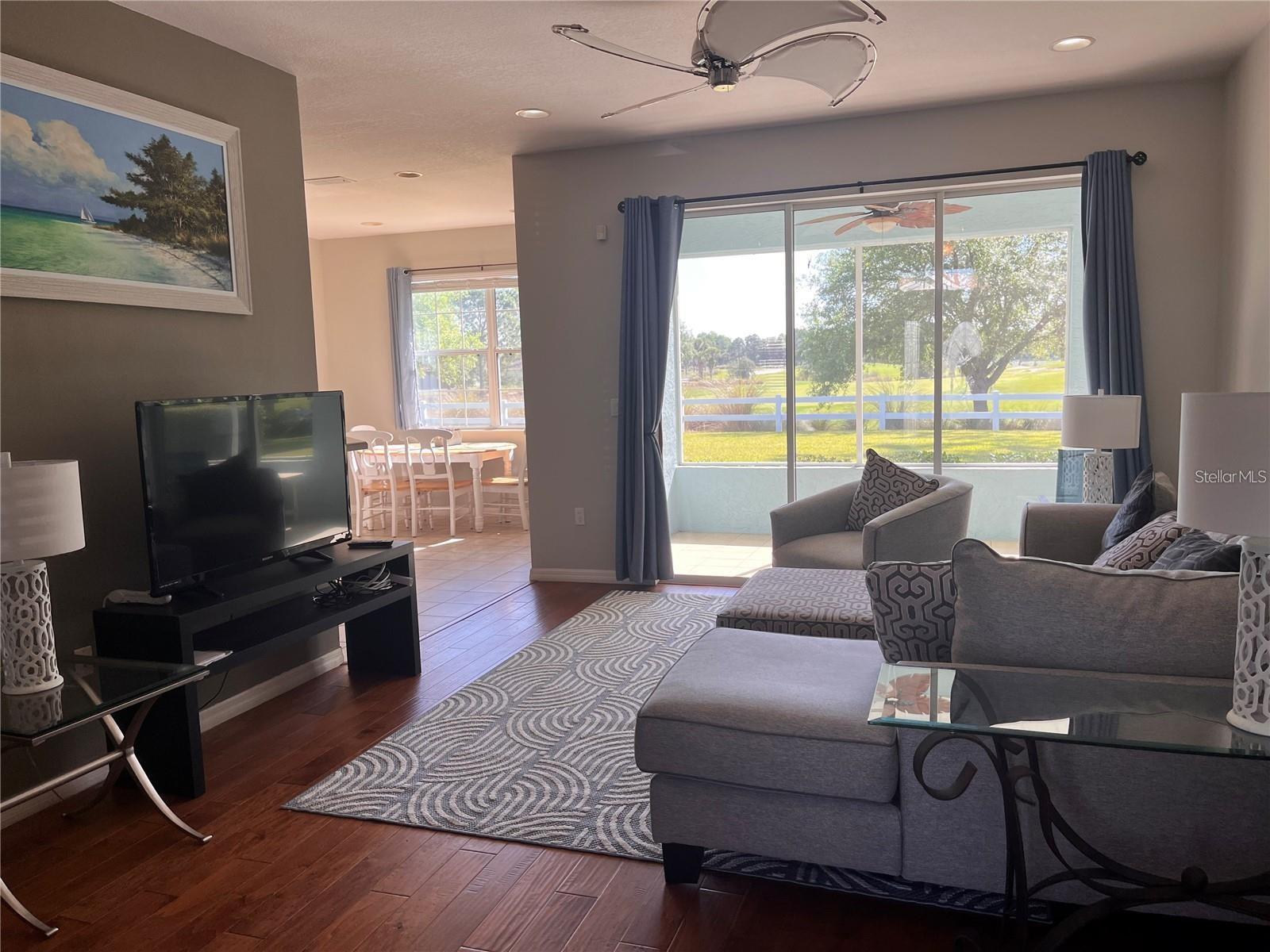 ON TOP OF THE WORLD - Residential Lease