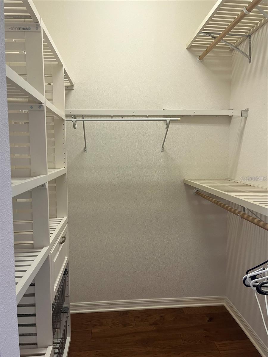 ON TOP OF THE WORLD - Residential Lease