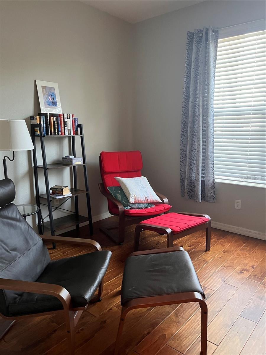 ON TOP OF THE WORLD - Residential Lease