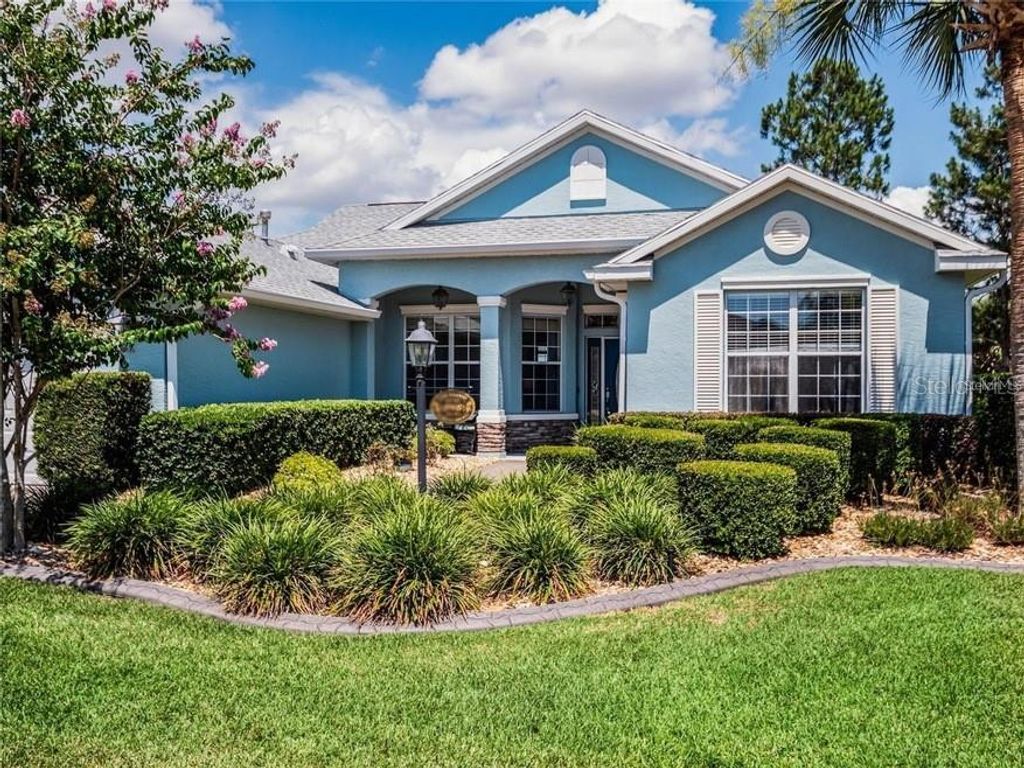 Photo of 8908 SW 84th Circle, Ocala, FL 34481 (MLS # OM717243)