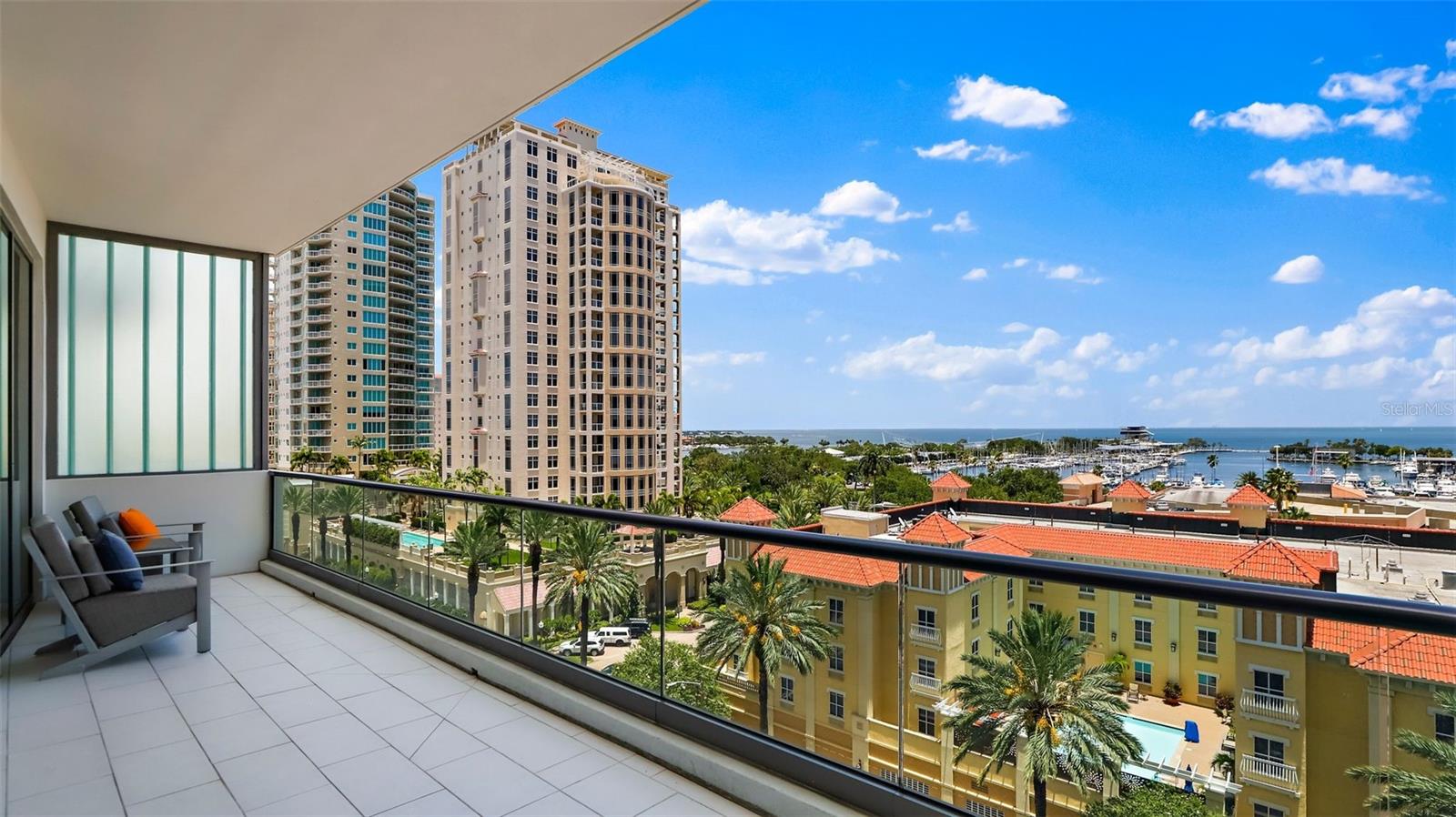 ONE ST. PETERSBURG - Residential