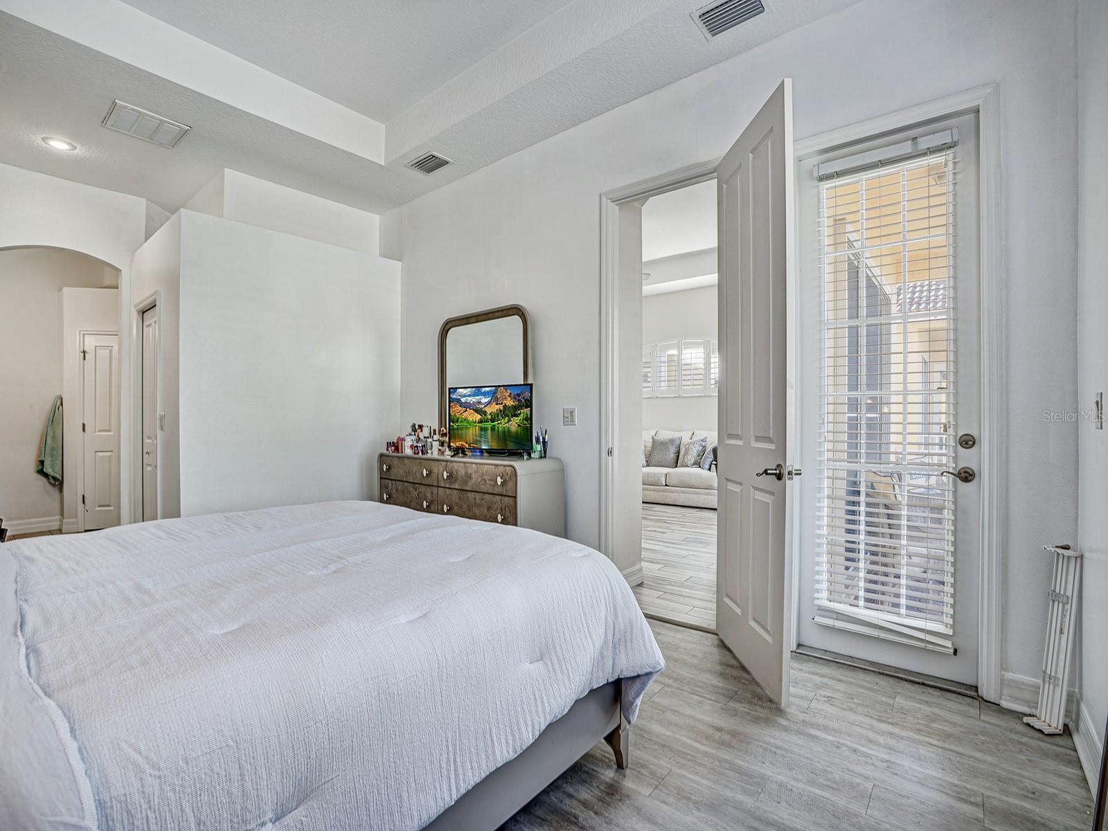 GULF HARBOR VILLAS PH 01 - Residential