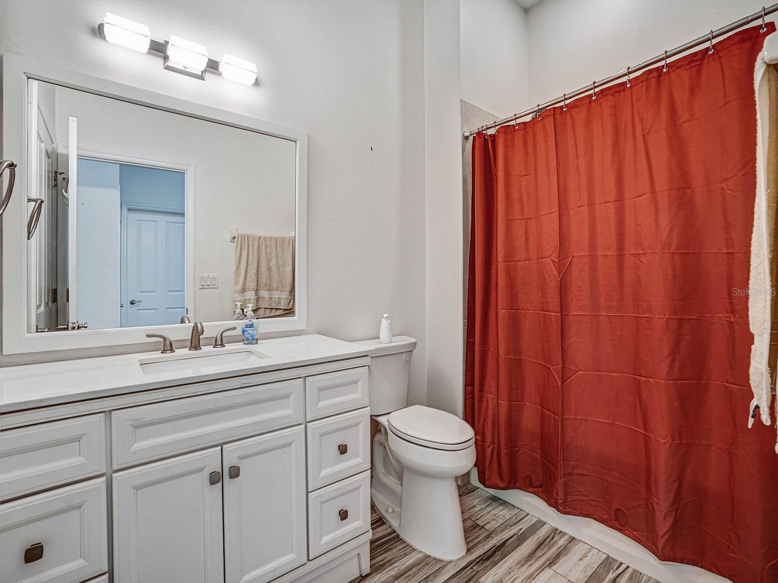 GULF HARBOR VILLAS PH 01 - Residential