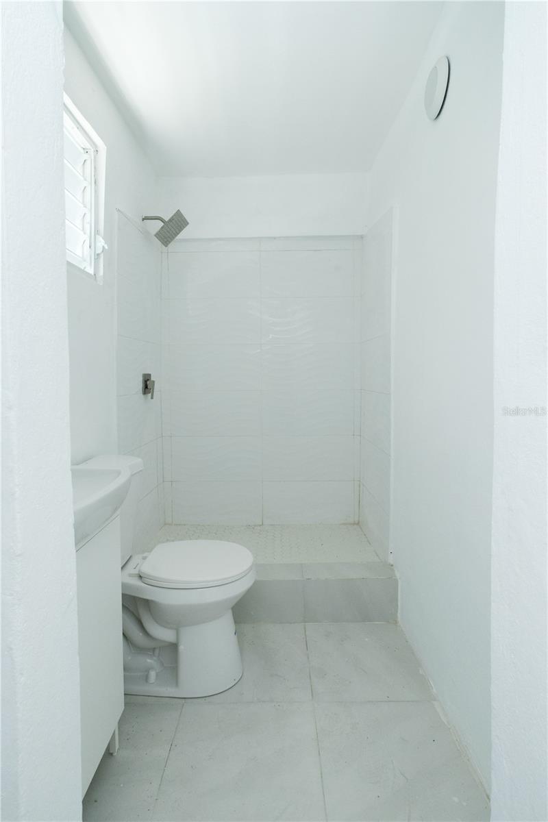 304 BARTOLOME DE LAS CASAS