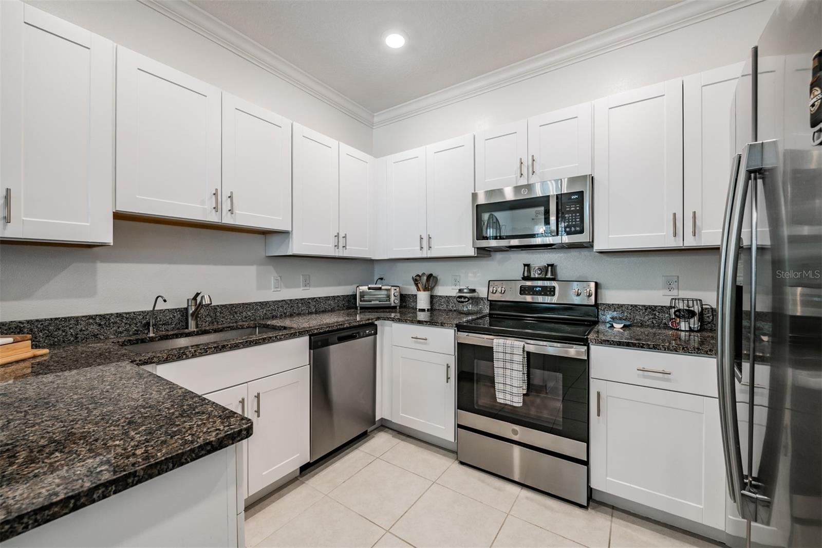 ABBOTT SQUARE PH 1A - Residential