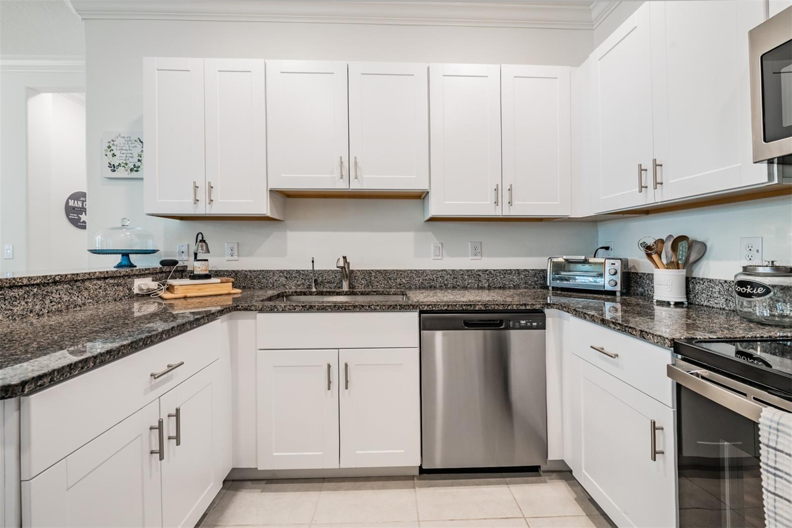 ABBOTT SQUARE PH 1A - Residential