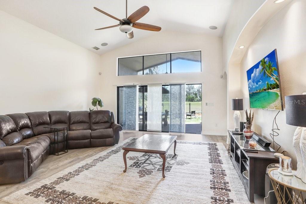 FISHHAWK RANCH PH 2 TR 1 - Residential