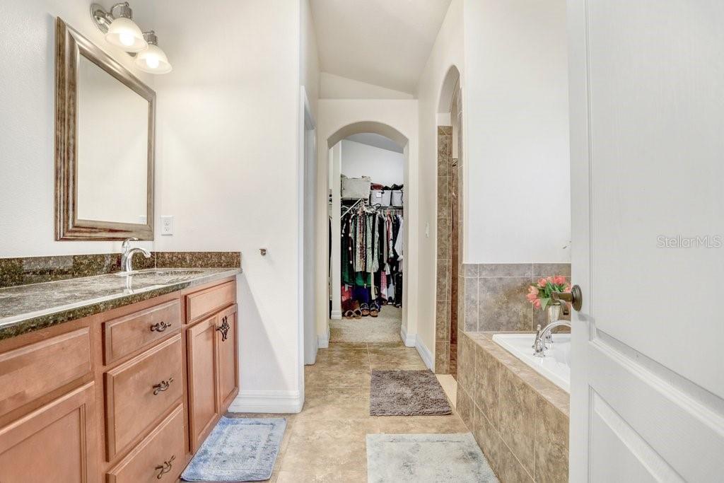 FISHHAWK RANCH PH 2 TR 1 - Residential
