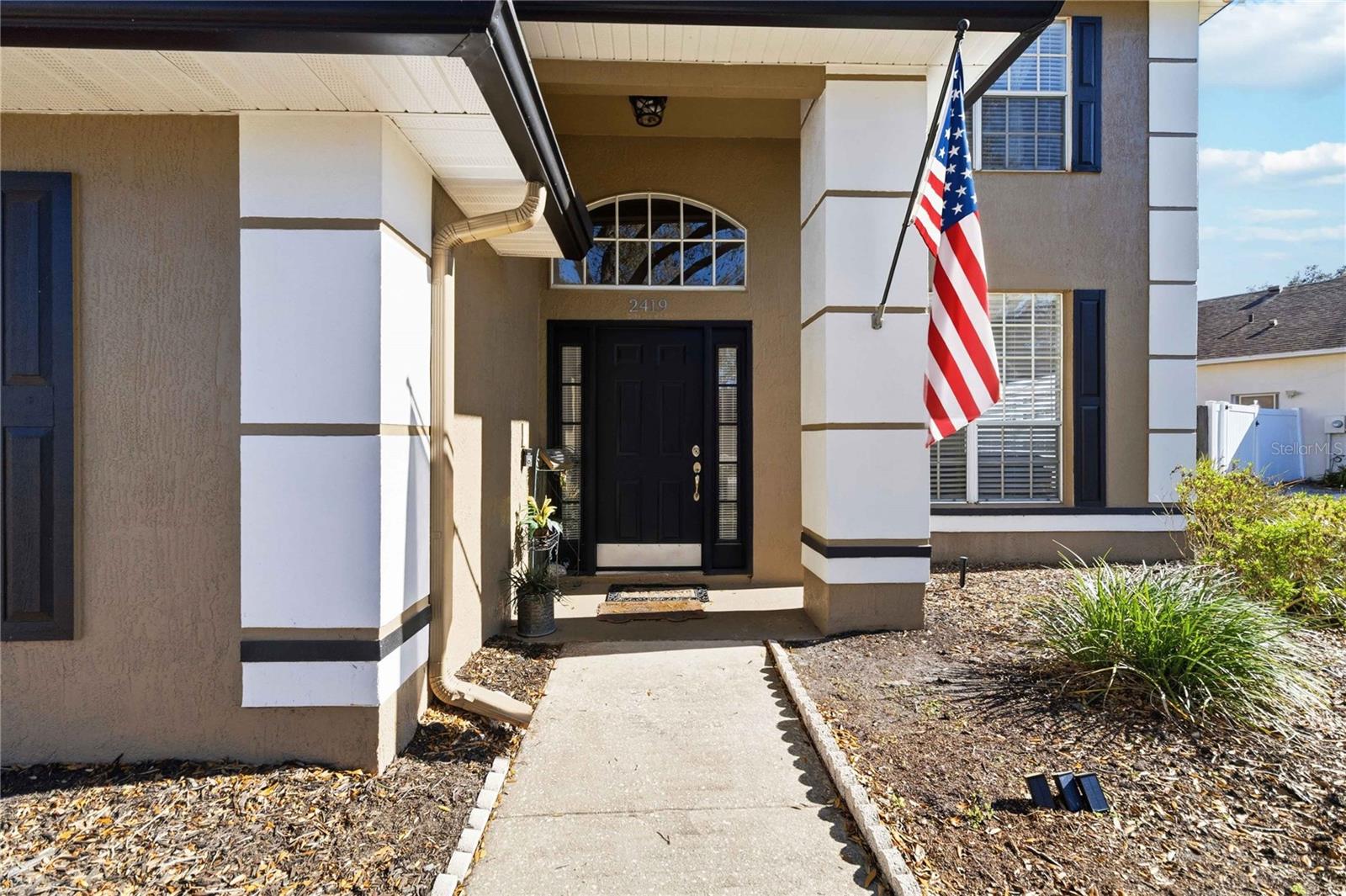 2419 POINT O WOODS COURT