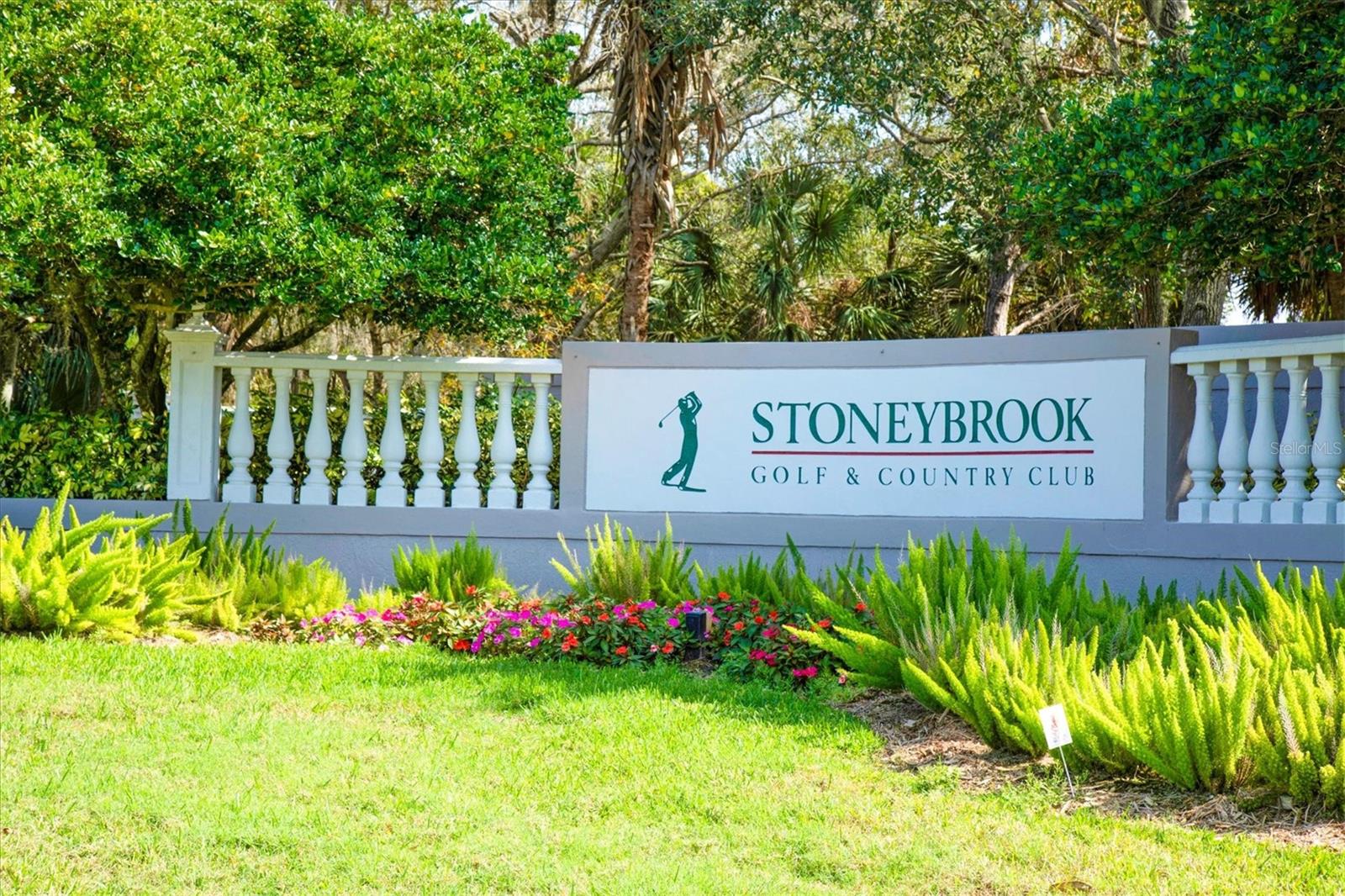 STONEYBROOK GOLF & COUNTRY CLUB - Residential