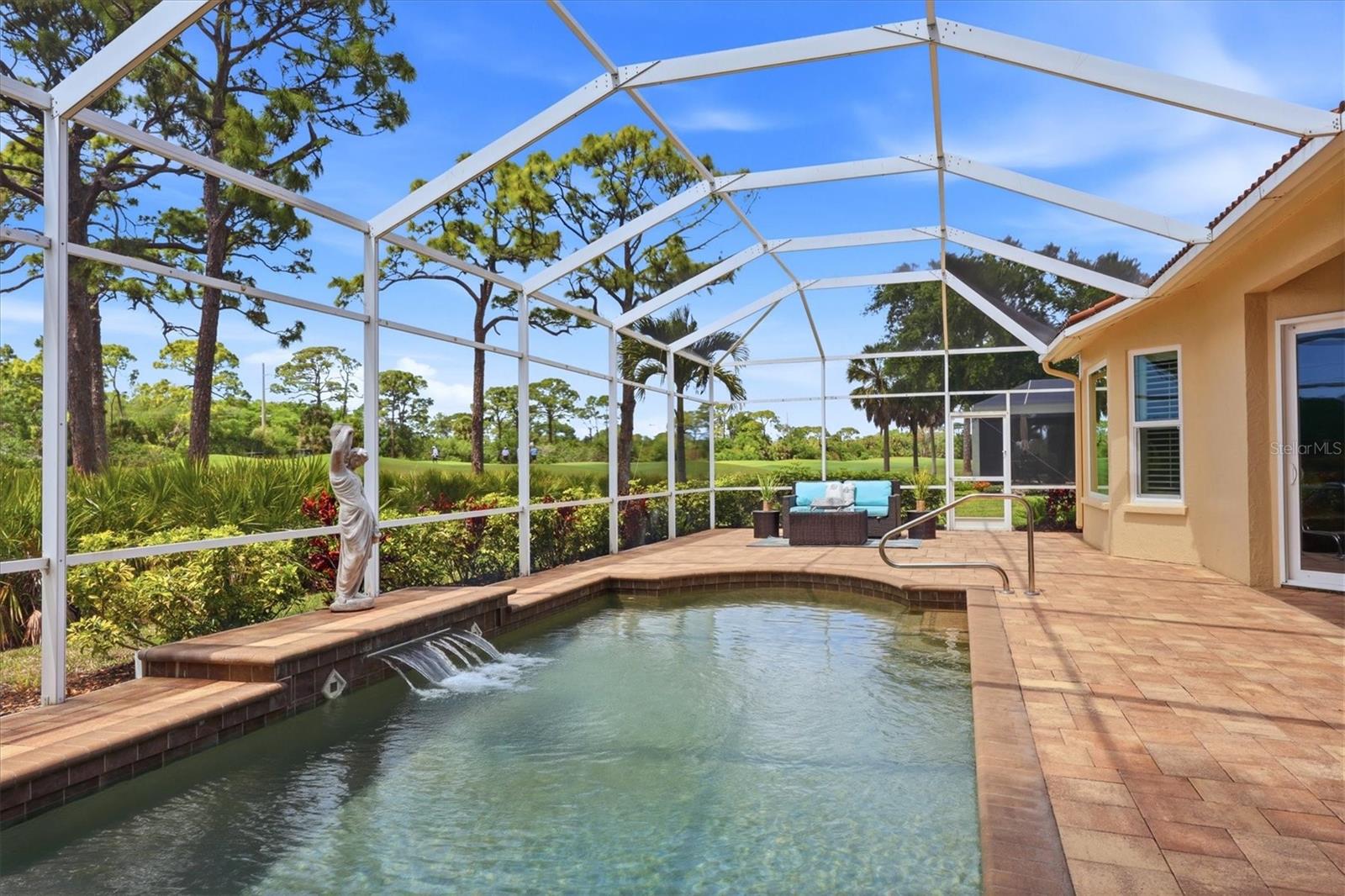 STONEYBROOK GOLF & COUNTRY CLUB - Residential