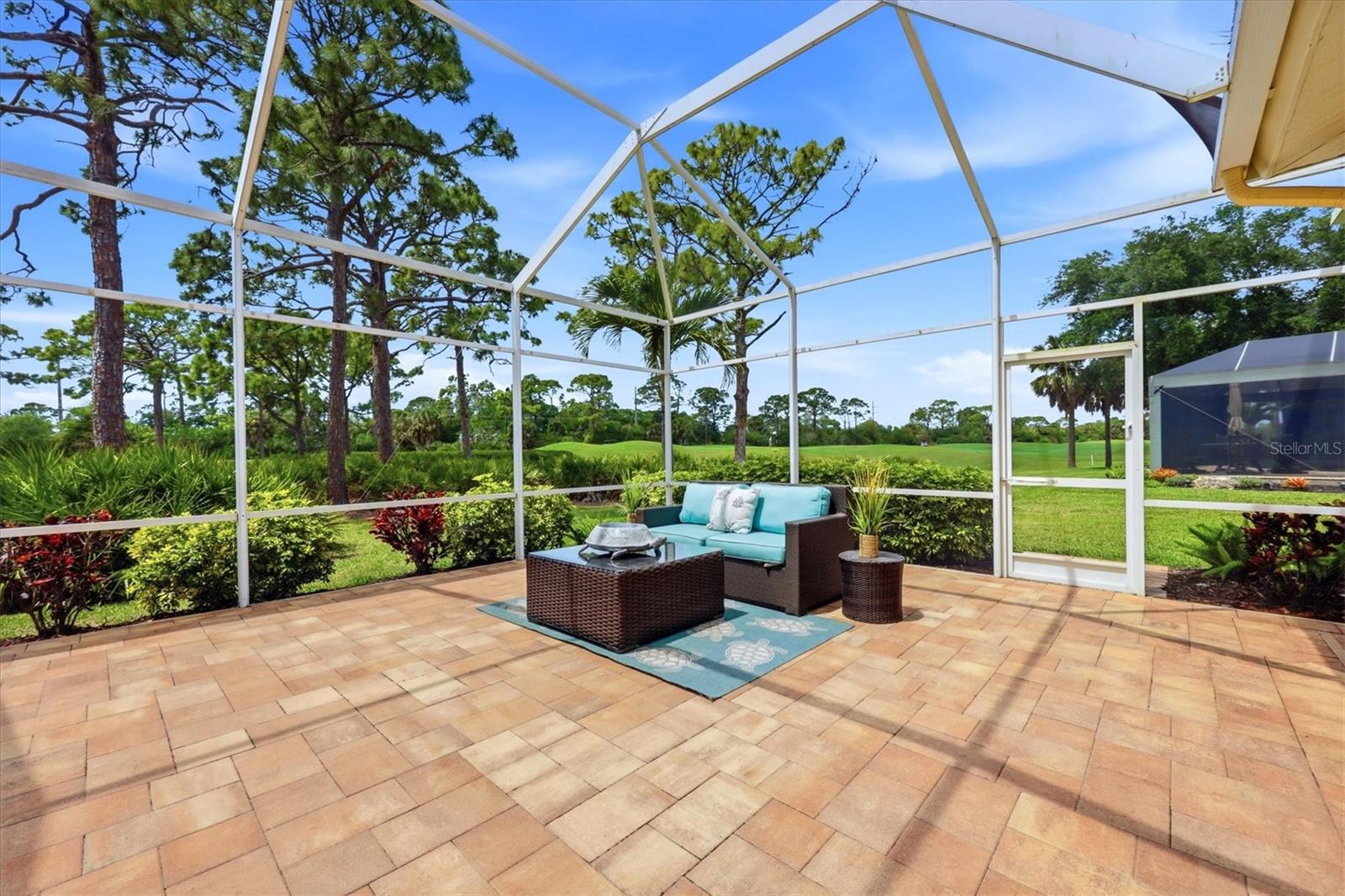 STONEYBROOK GOLF & COUNTRY CLUB - Residential