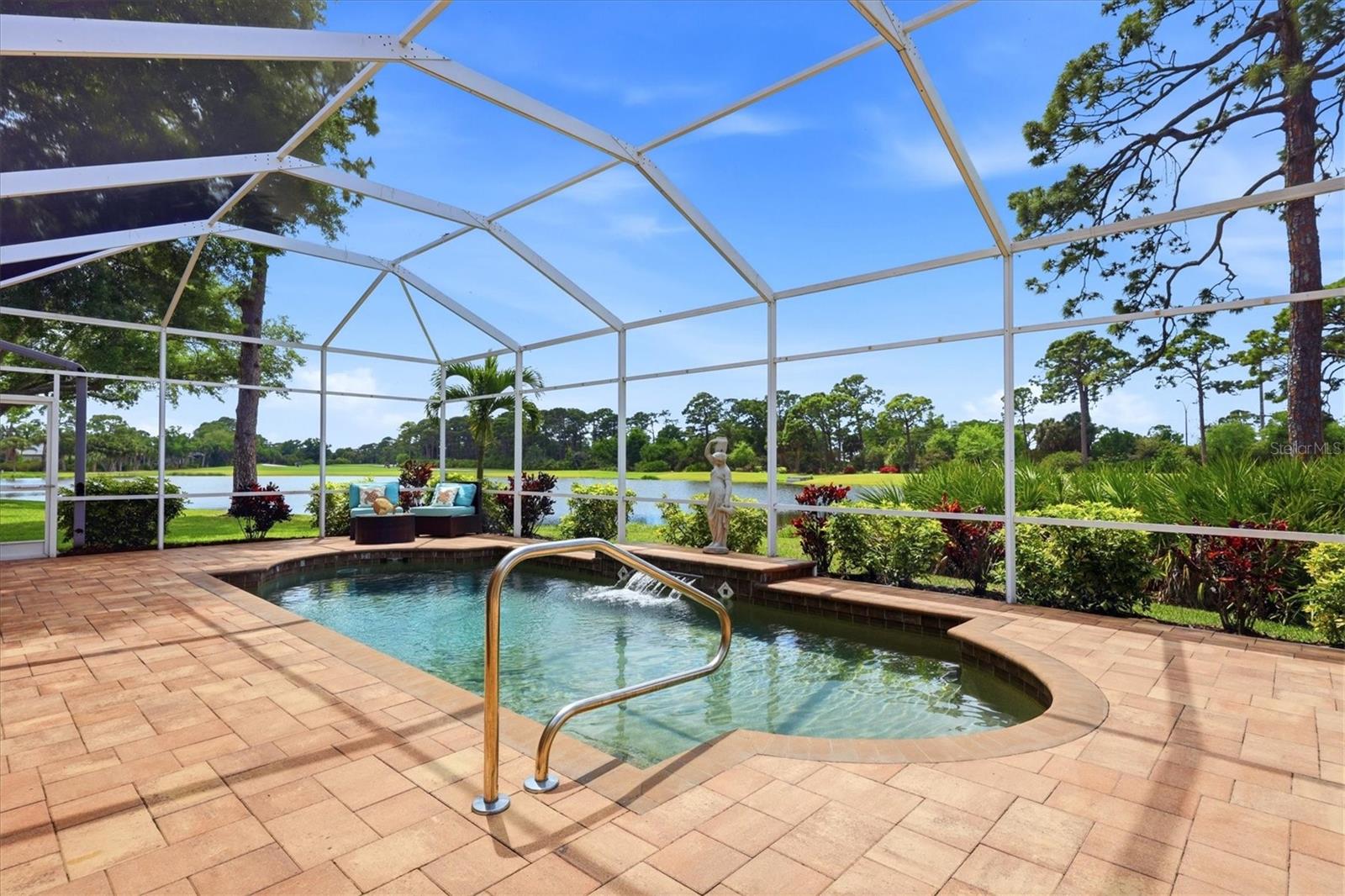 STONEYBROOK GOLF & COUNTRY CLUB - Residential